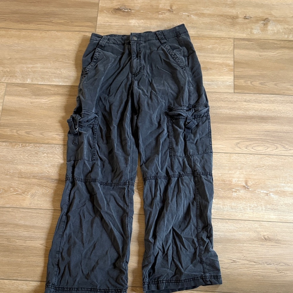 American Eagle Outfitters Black Cargo Pants